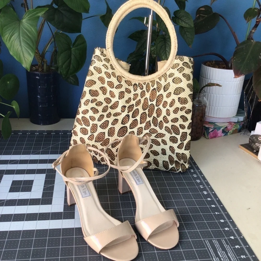 Summer Strappy Heel Peep Toe Sandals size 7.5